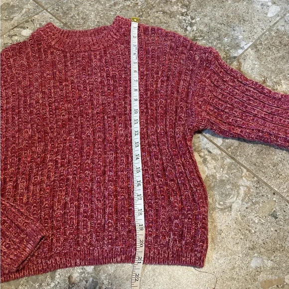 universal thread pink chunky knit sweater - Picture 3 of 6